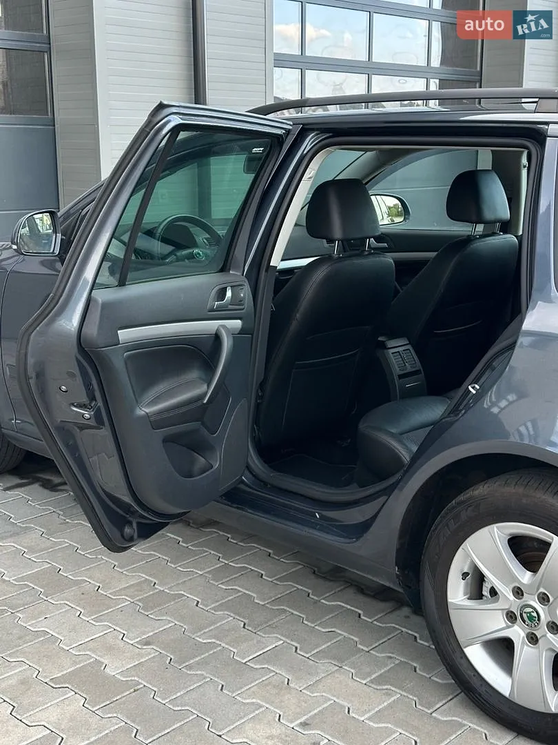 2011 Skoda Octavia - мініатюра 26