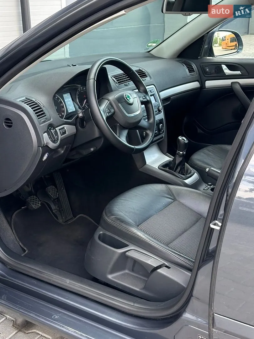 2011 Skoda Octavia - мініатюра 31