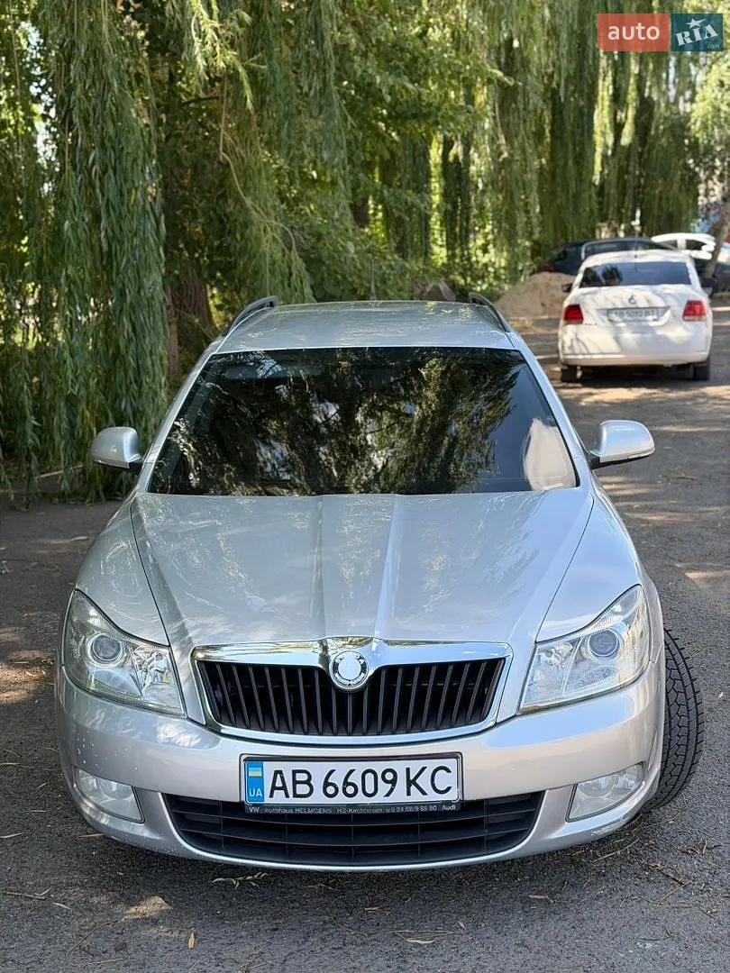2010 Skoda Octavia - мініатюра 8