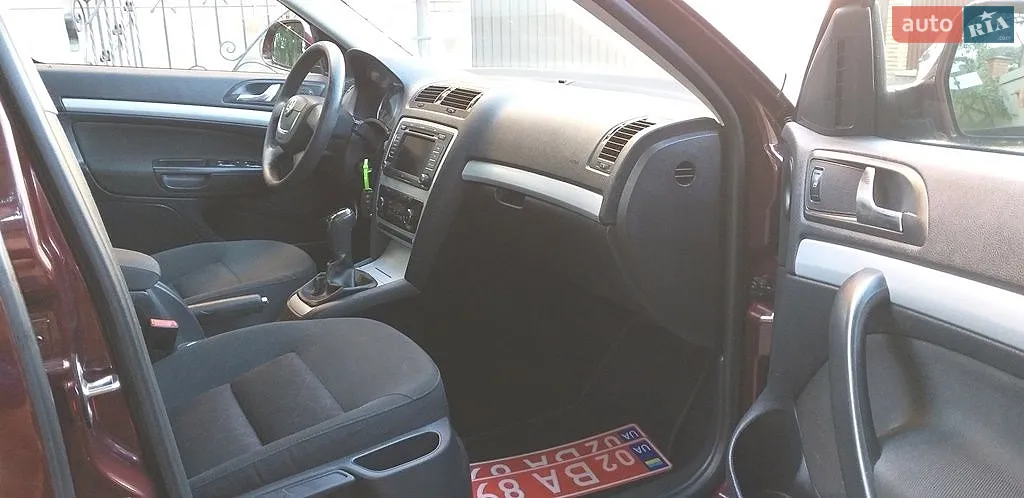 2011 Skoda Octavia - мініатюра 31