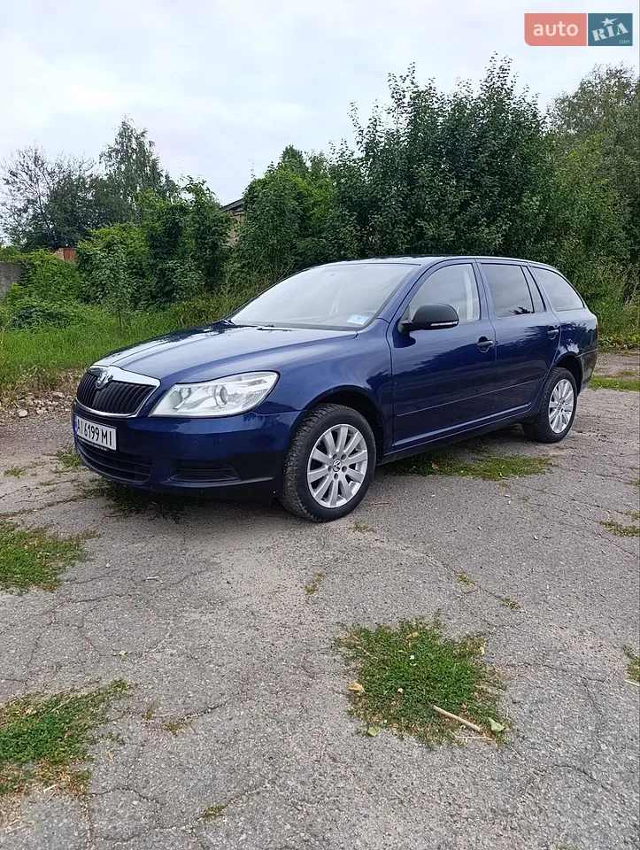 2010 Skoda Octavia - мініатюра 11
