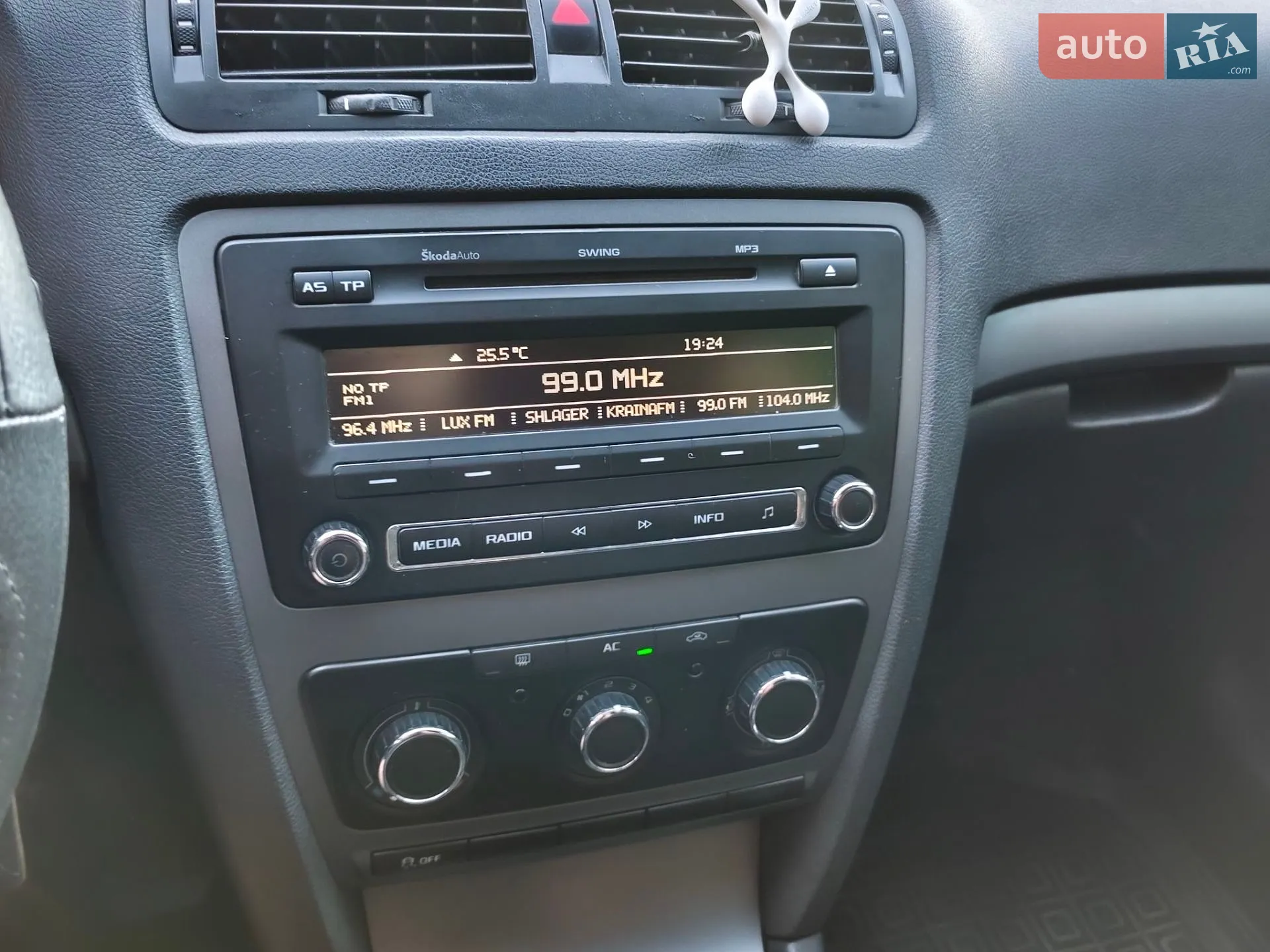2011 Skoda Octavia - мініатюра 6
