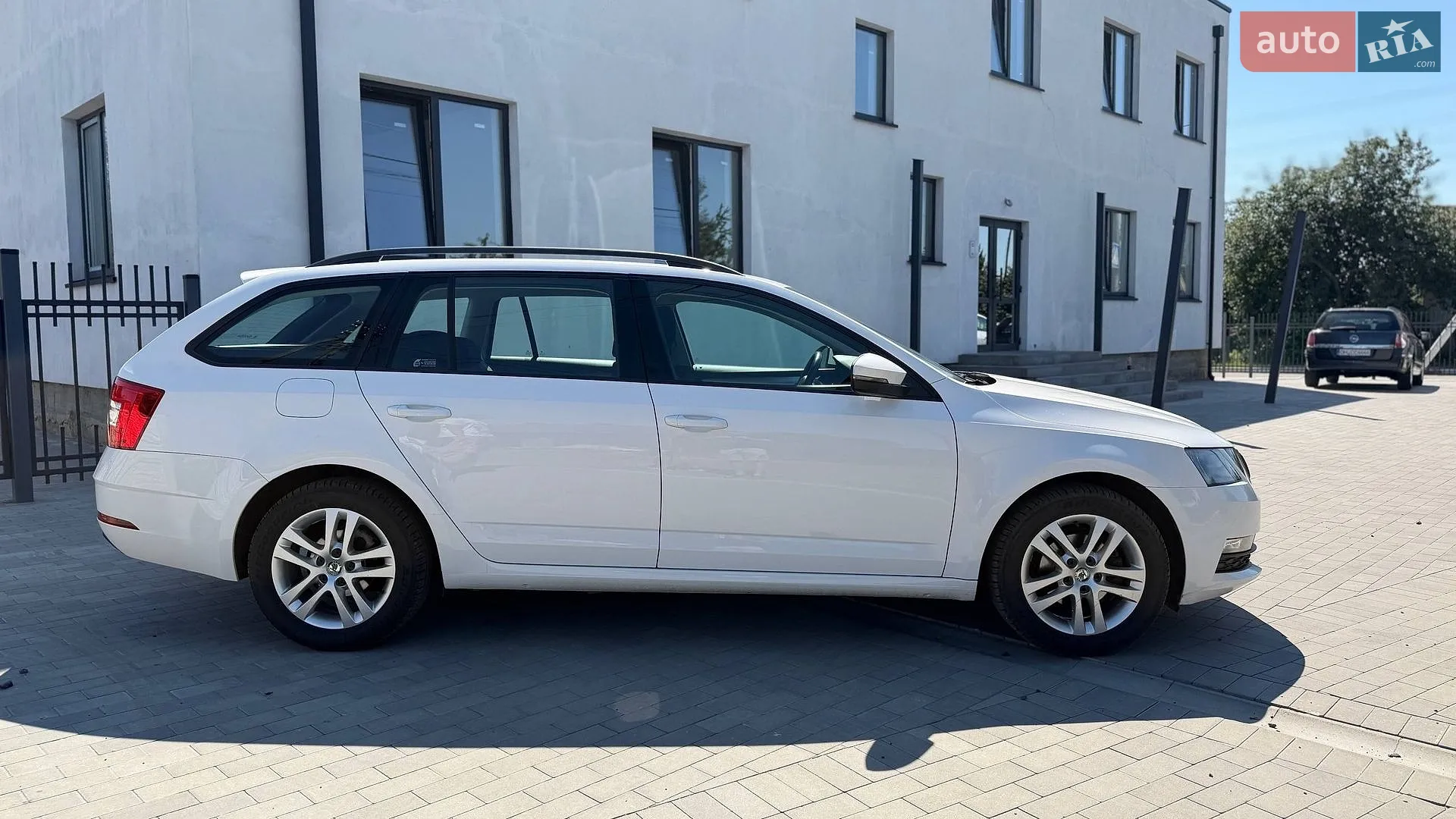 2017 Skoda Octavia - мініатюра 9