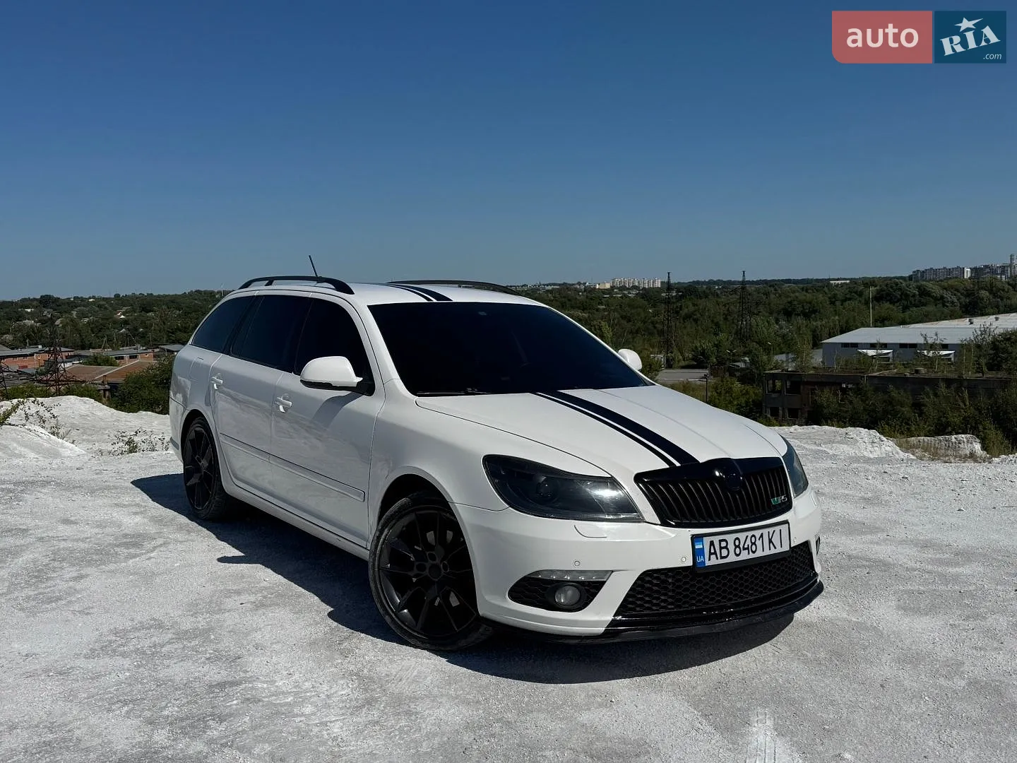 2011 Skoda Octavia - мініатюра 2