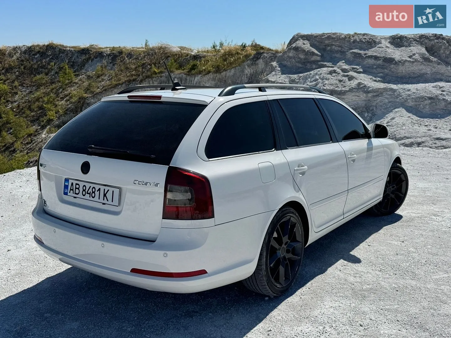 2011 Skoda Octavia - мініатюра 10