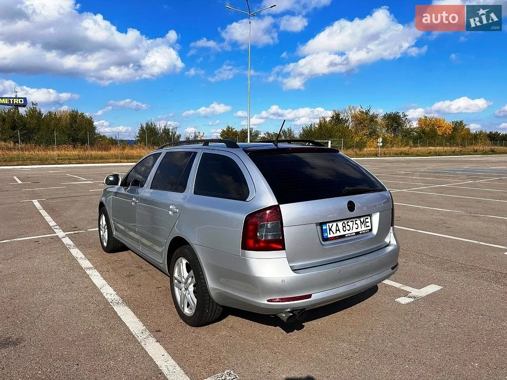 2011 Skoda Octavia - мініатюра 12