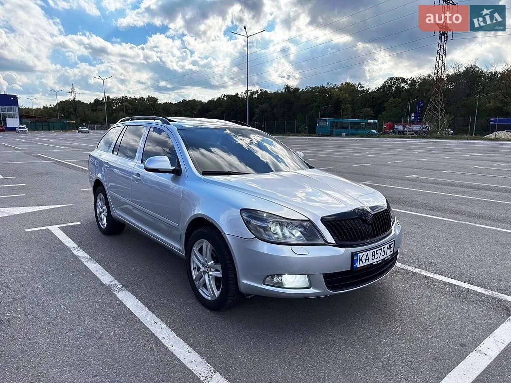 2011 Skoda Octavia - фото 1