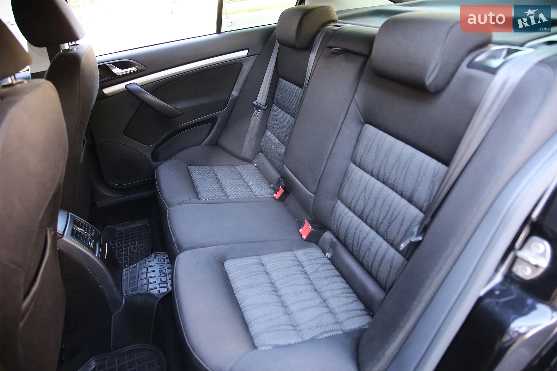2012 Skoda Octavia - мініатюра 9