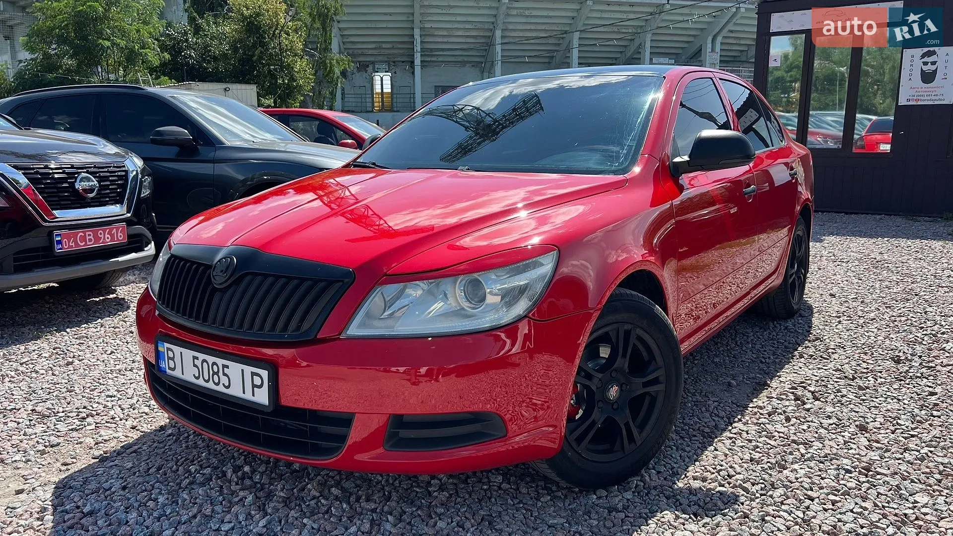 2010 Skoda Octavia - мініатюра 2