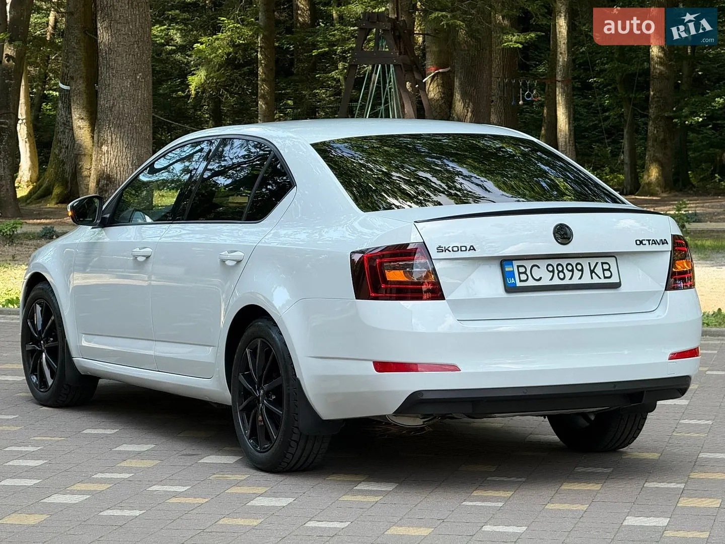 2016 Skoda Octavia - мініатюра 112
