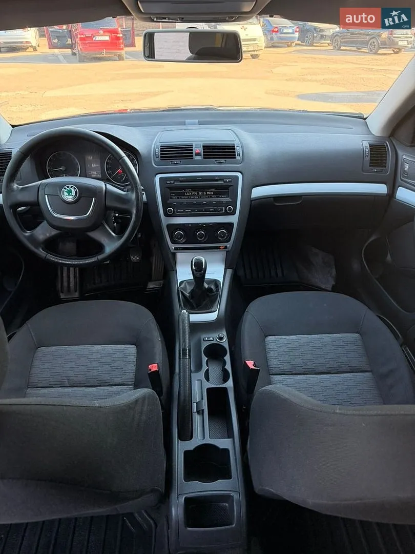 2011 Skoda Octavia - мініатюра 9