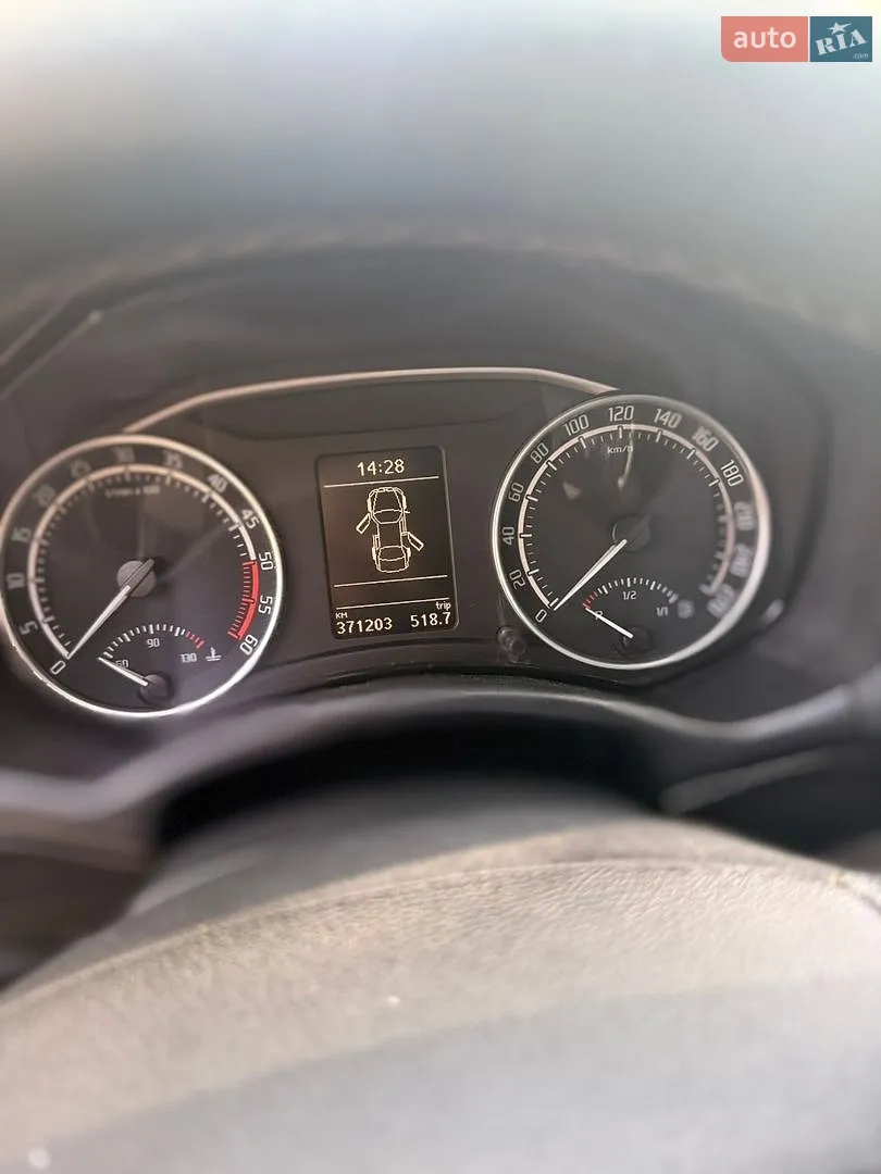 2011 Skoda Octavia - мініатюра 7