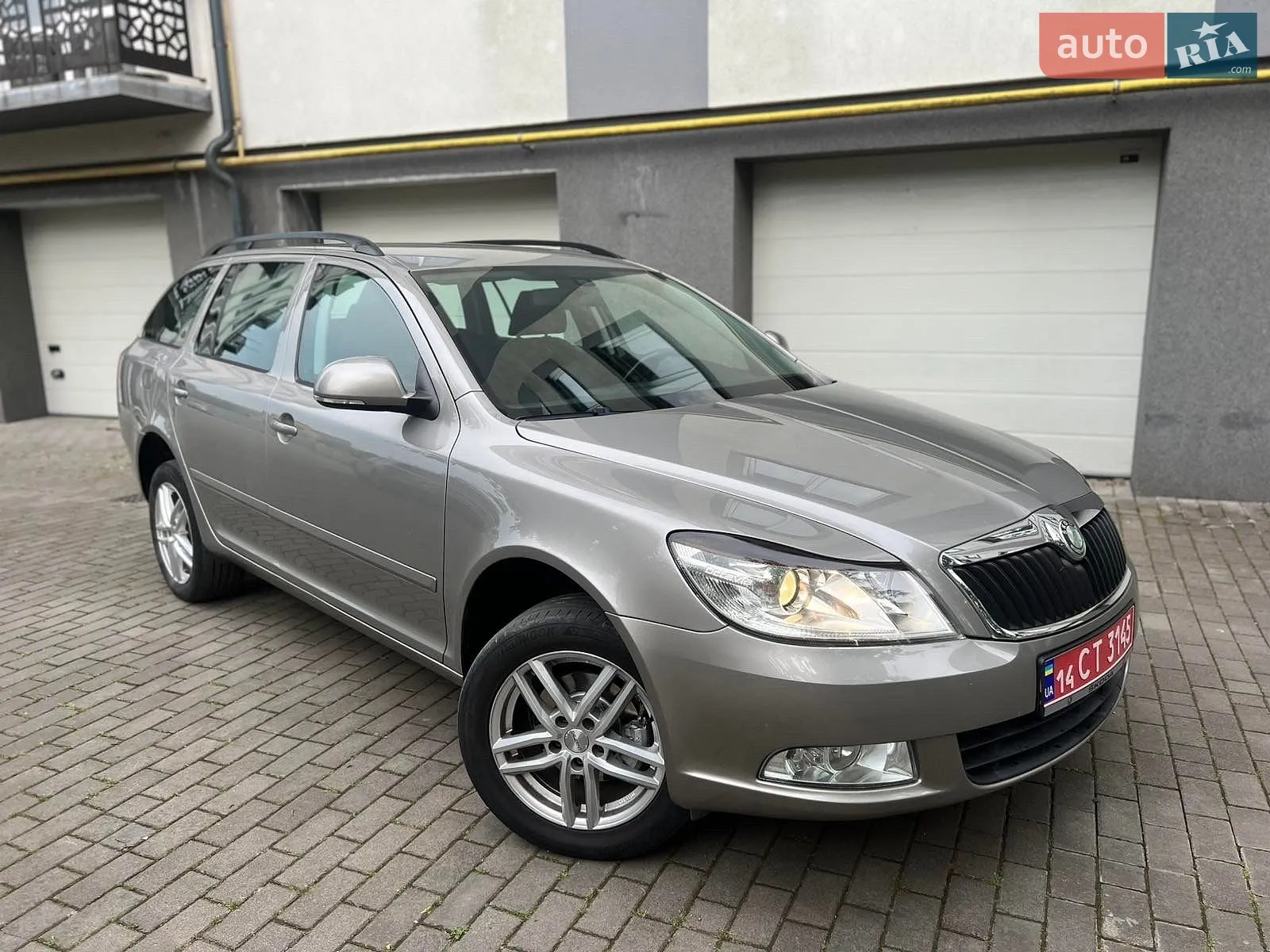 2010 Skoda Octavia - мініатюра 4