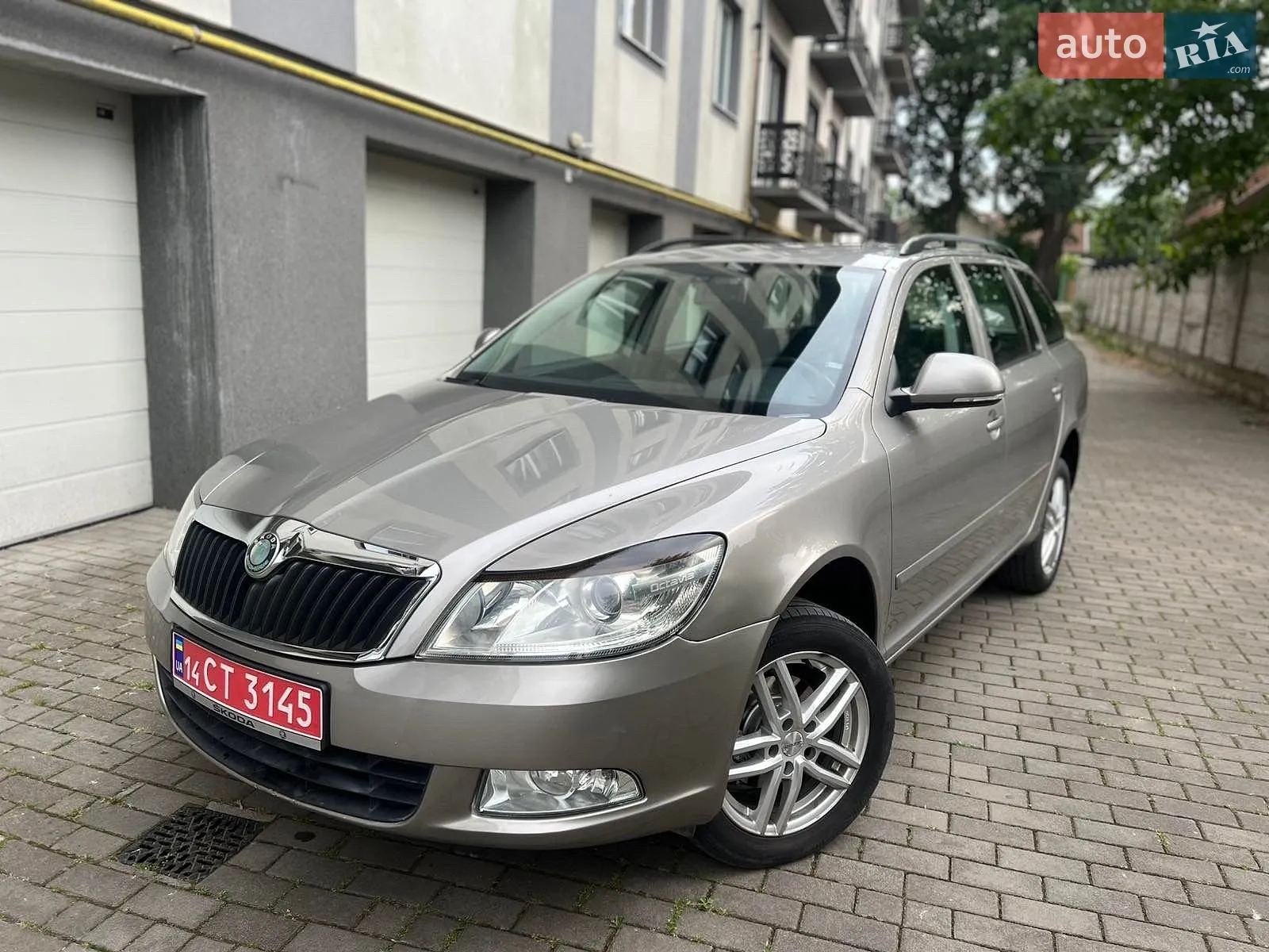 2010 Skoda Octavia - мініатюра 6