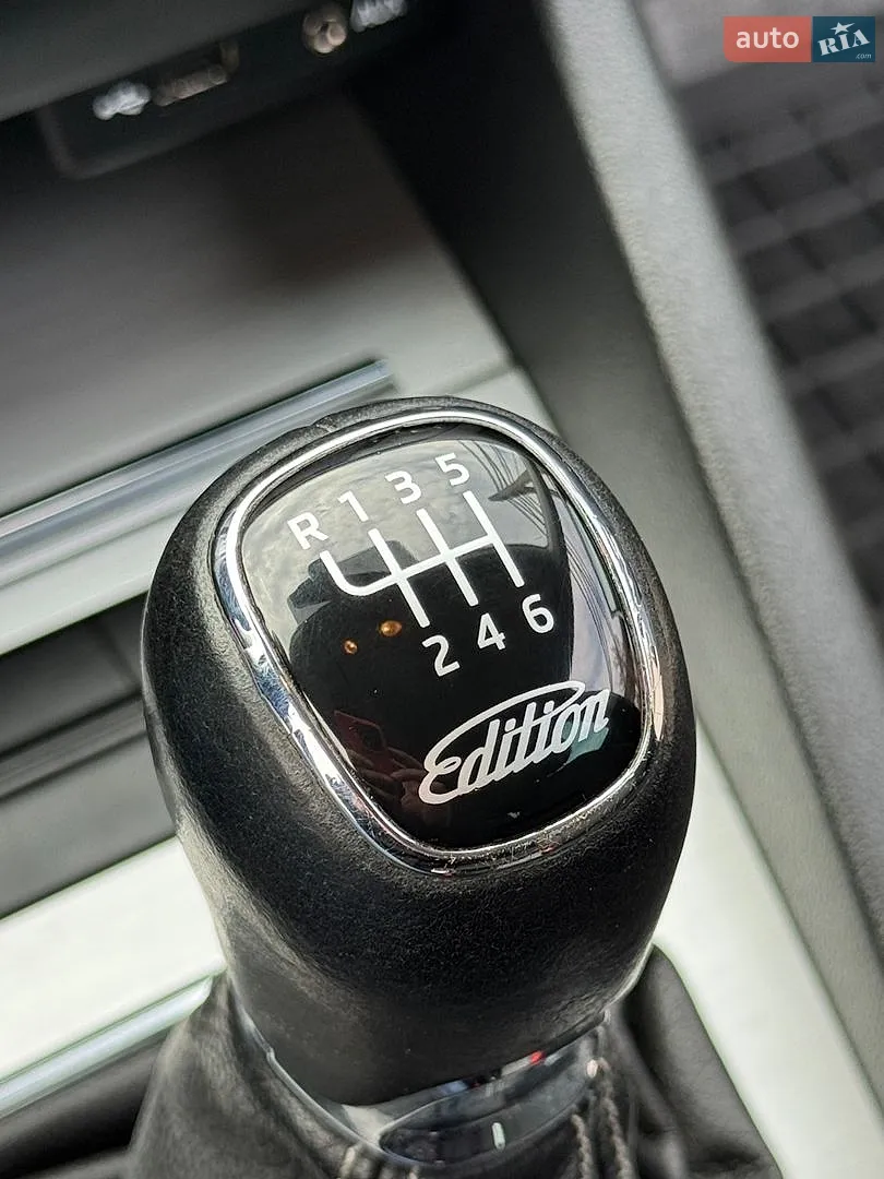 2015 Skoda Octavia - мініатюра 108