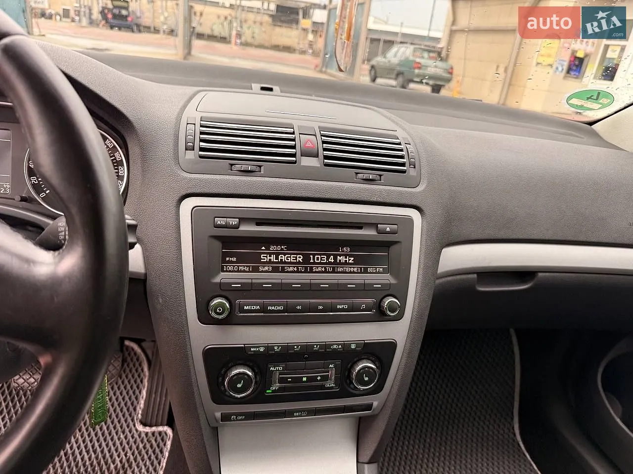 2012 Skoda Octavia - мініатюра 33