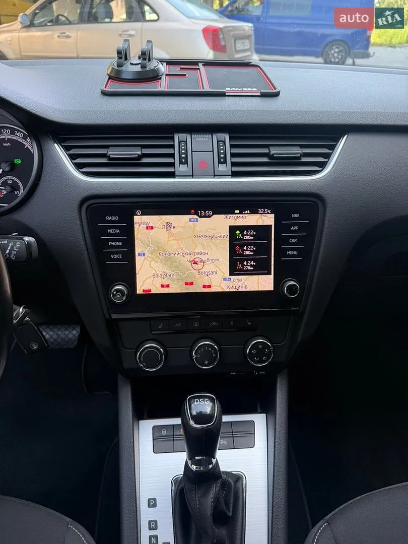 2017 Skoda Octavia - мініатюра 10