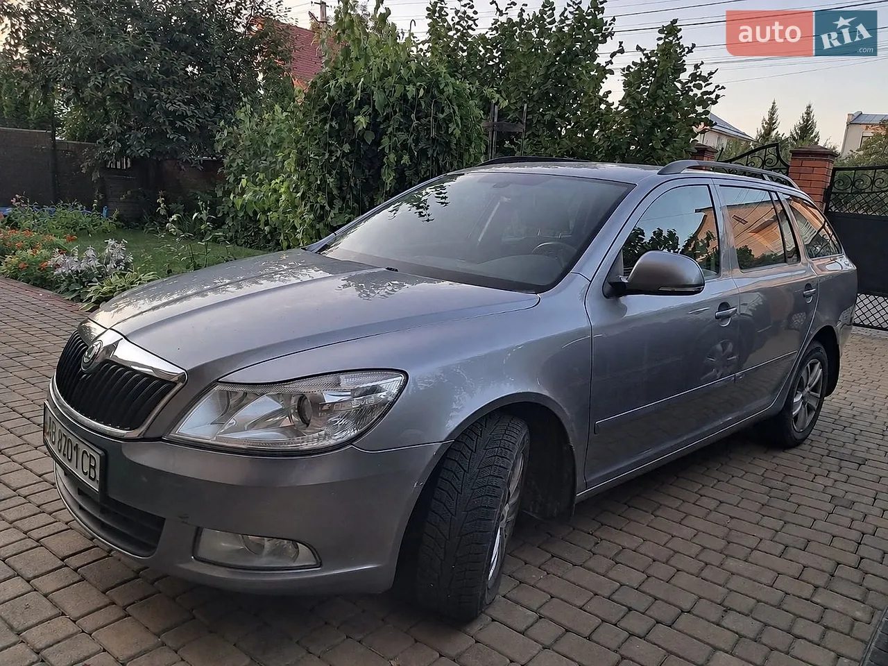 2011 Skoda Octavia - мініатюра 12