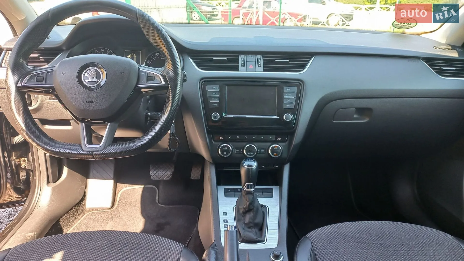 2016 Skoda Octavia - мініатюра 16