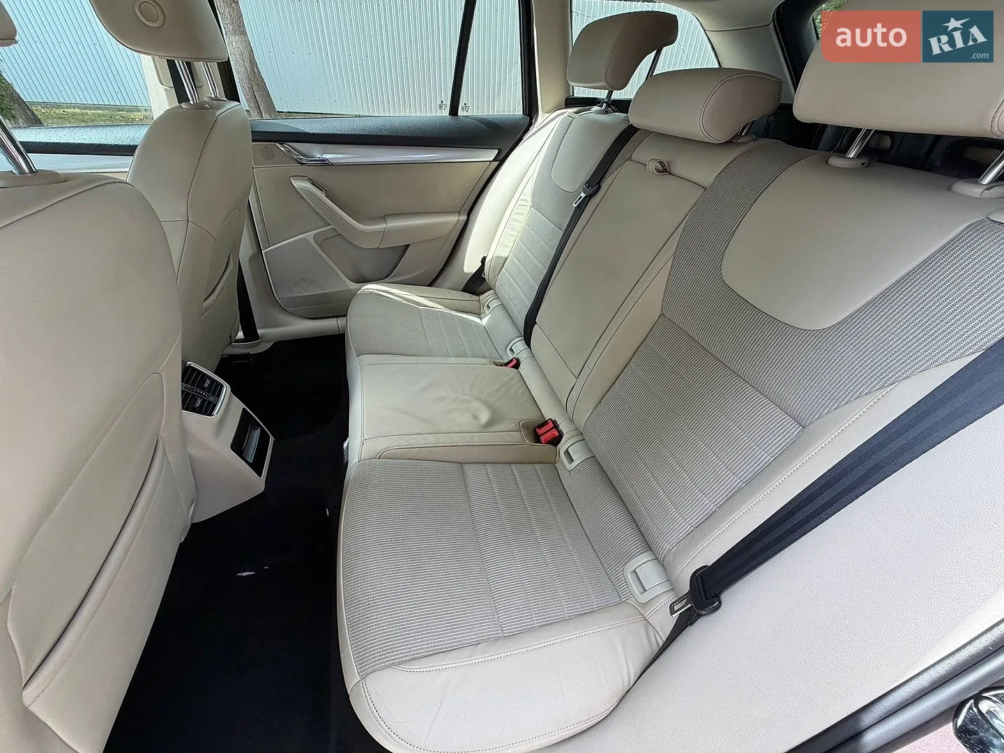 2013 Skoda Octavia - мініатюра 29