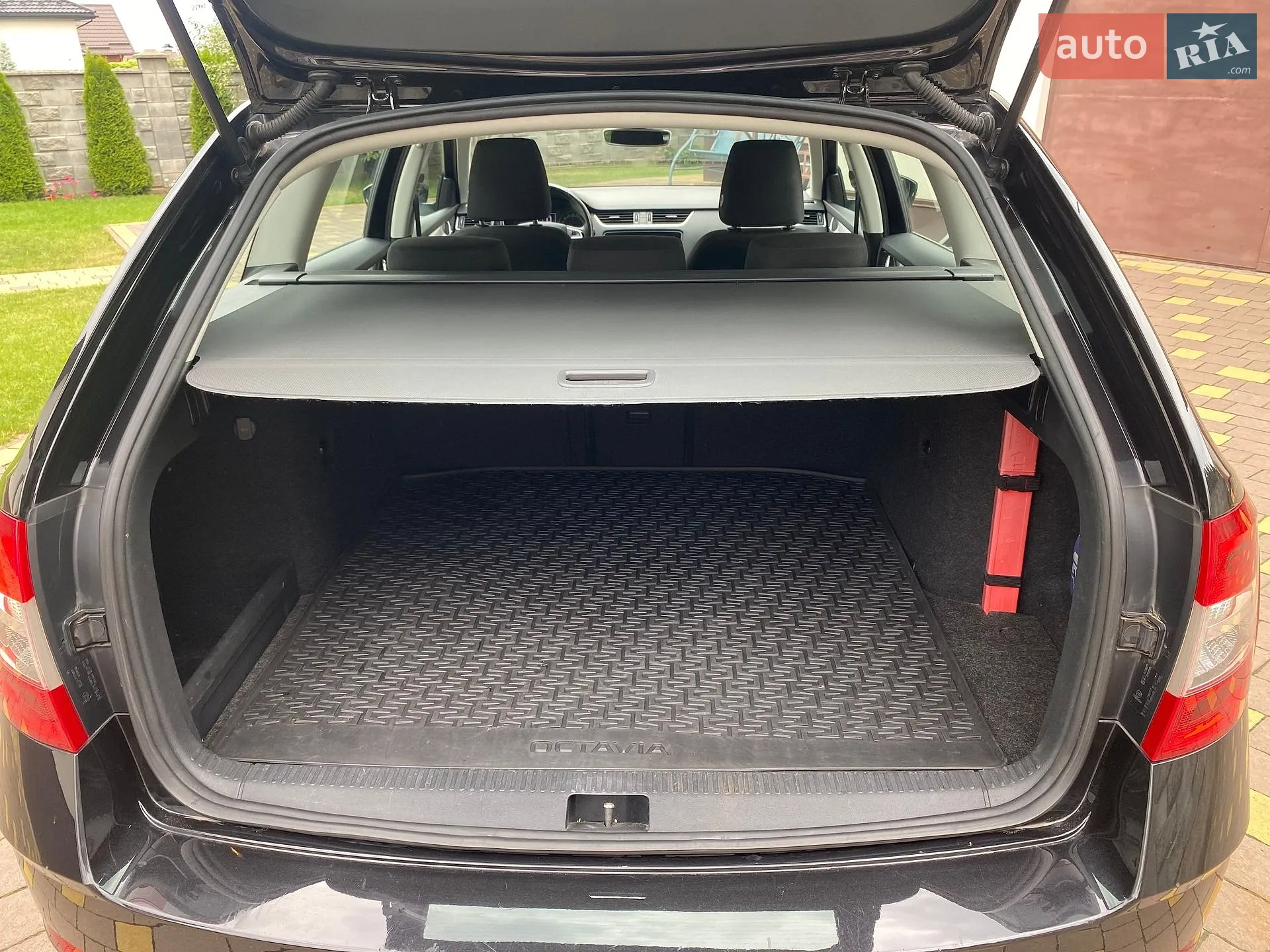 2019 Skoda Octavia - мініатюра 32