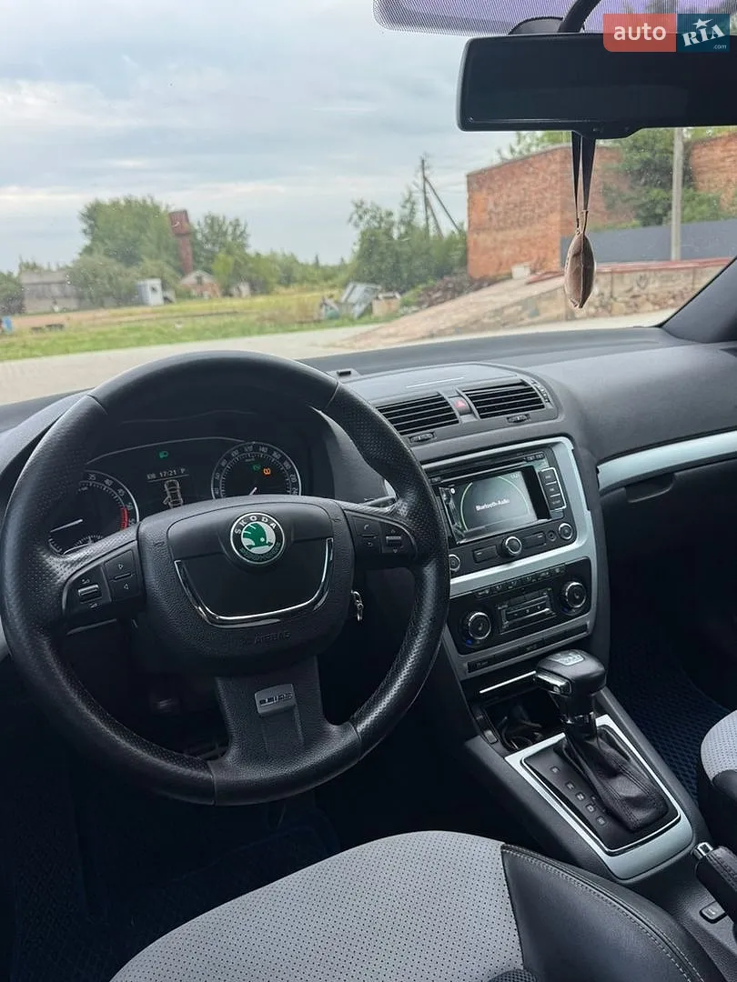 2011 Skoda Octavia - мініатюра 10