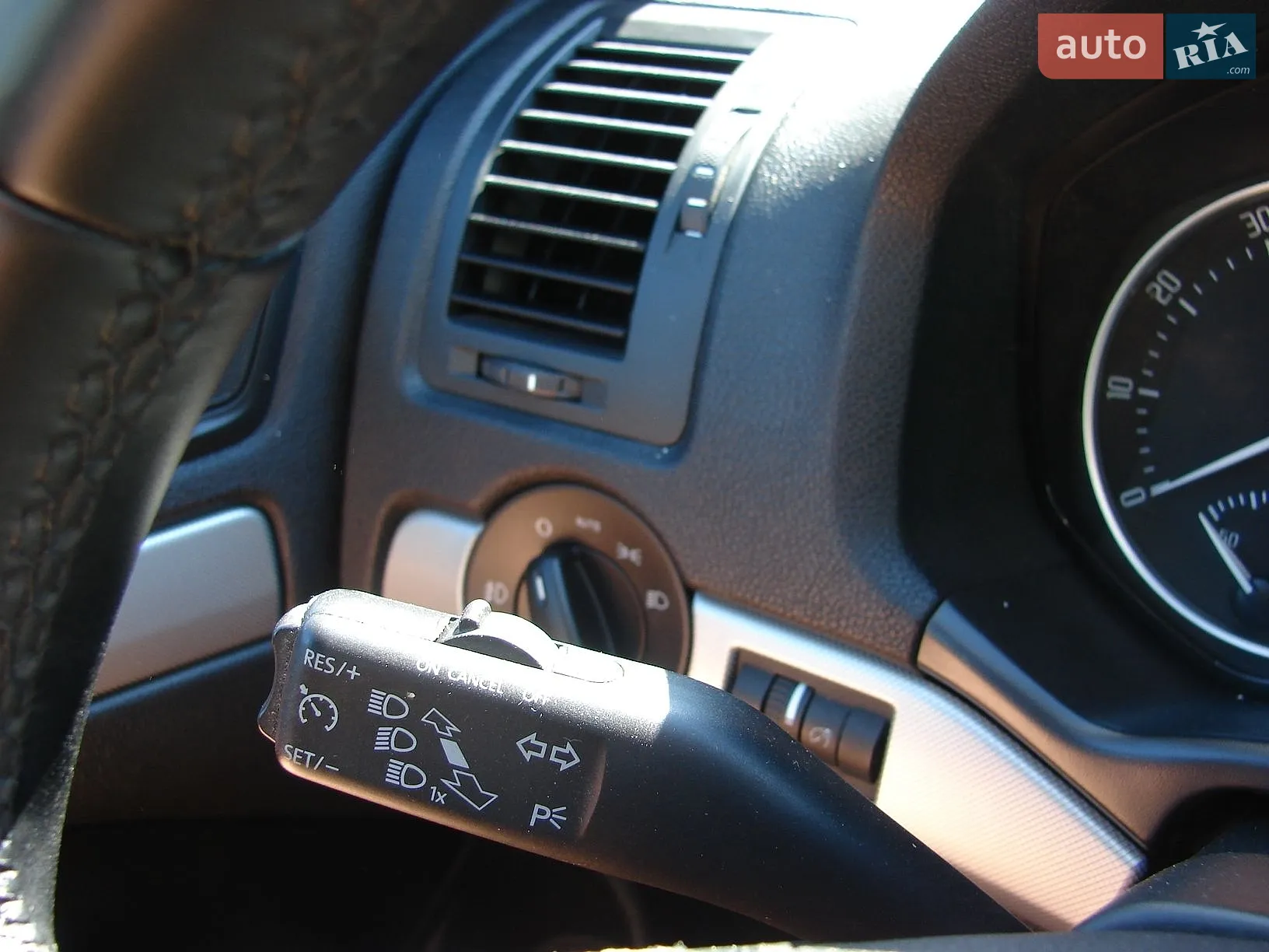 2011 Skoda Octavia - мініатюра 18