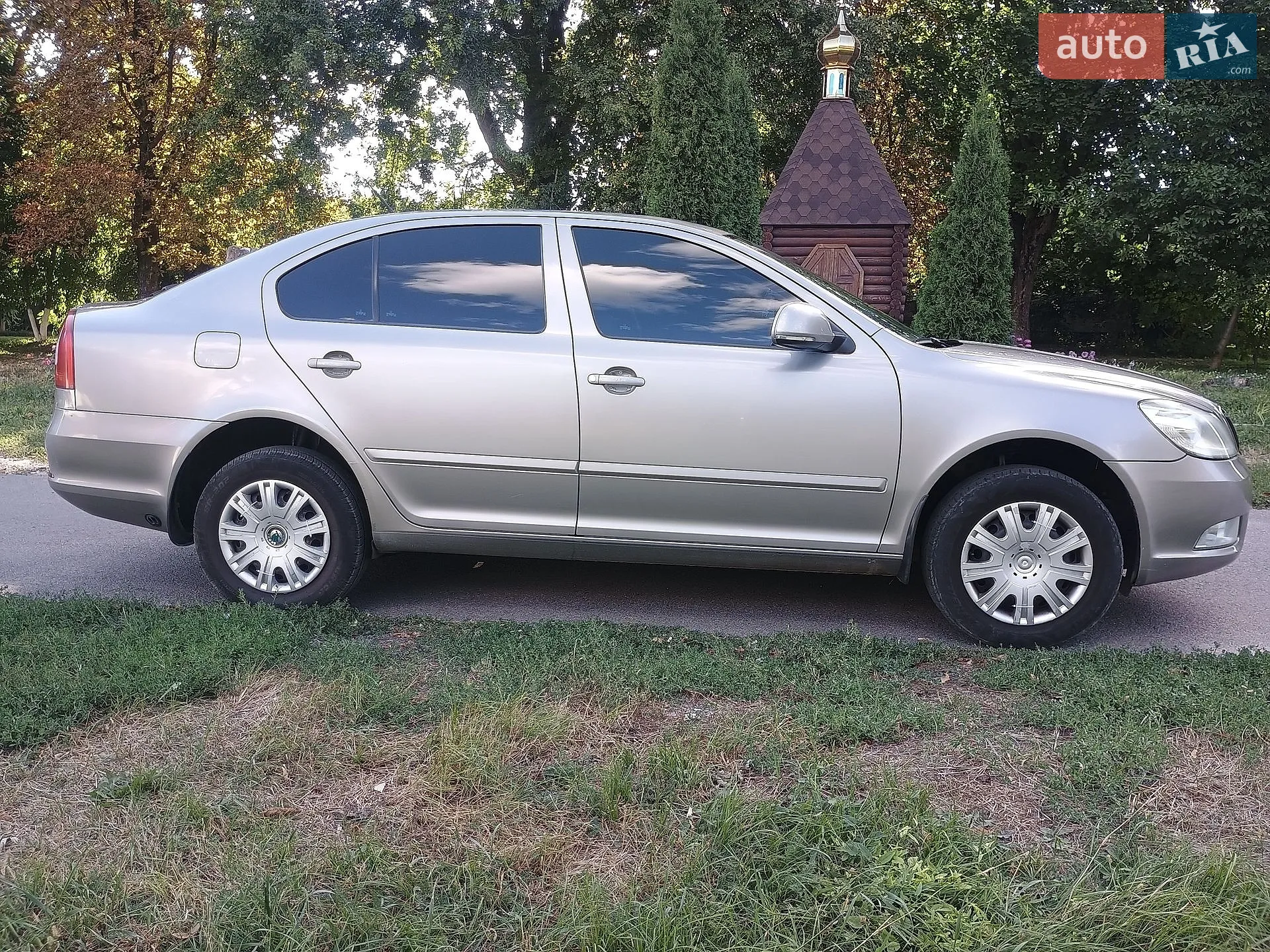 2010 Skoda Octavia - мініатюра 9