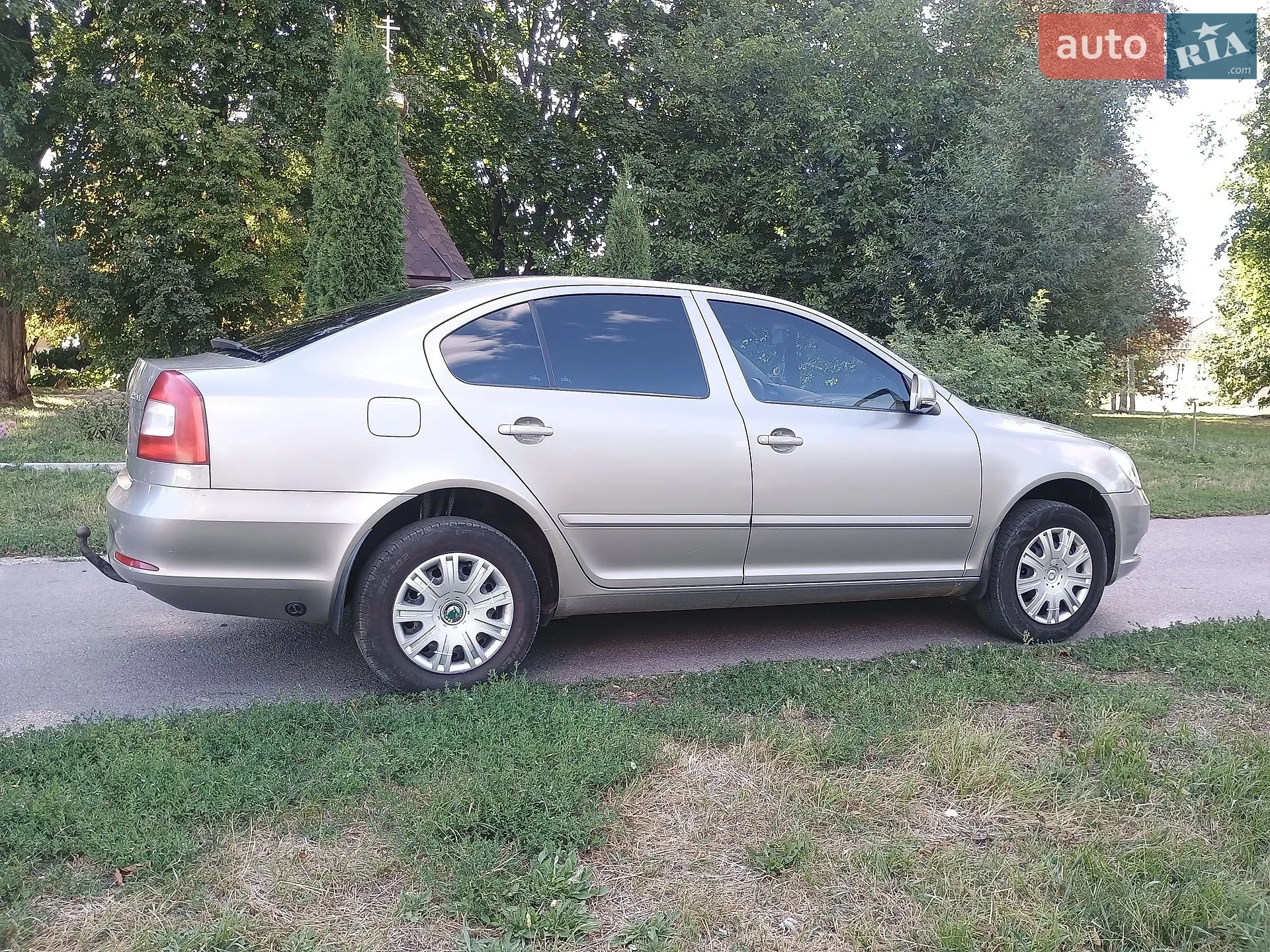 2010 Skoda Octavia - мініатюра 10