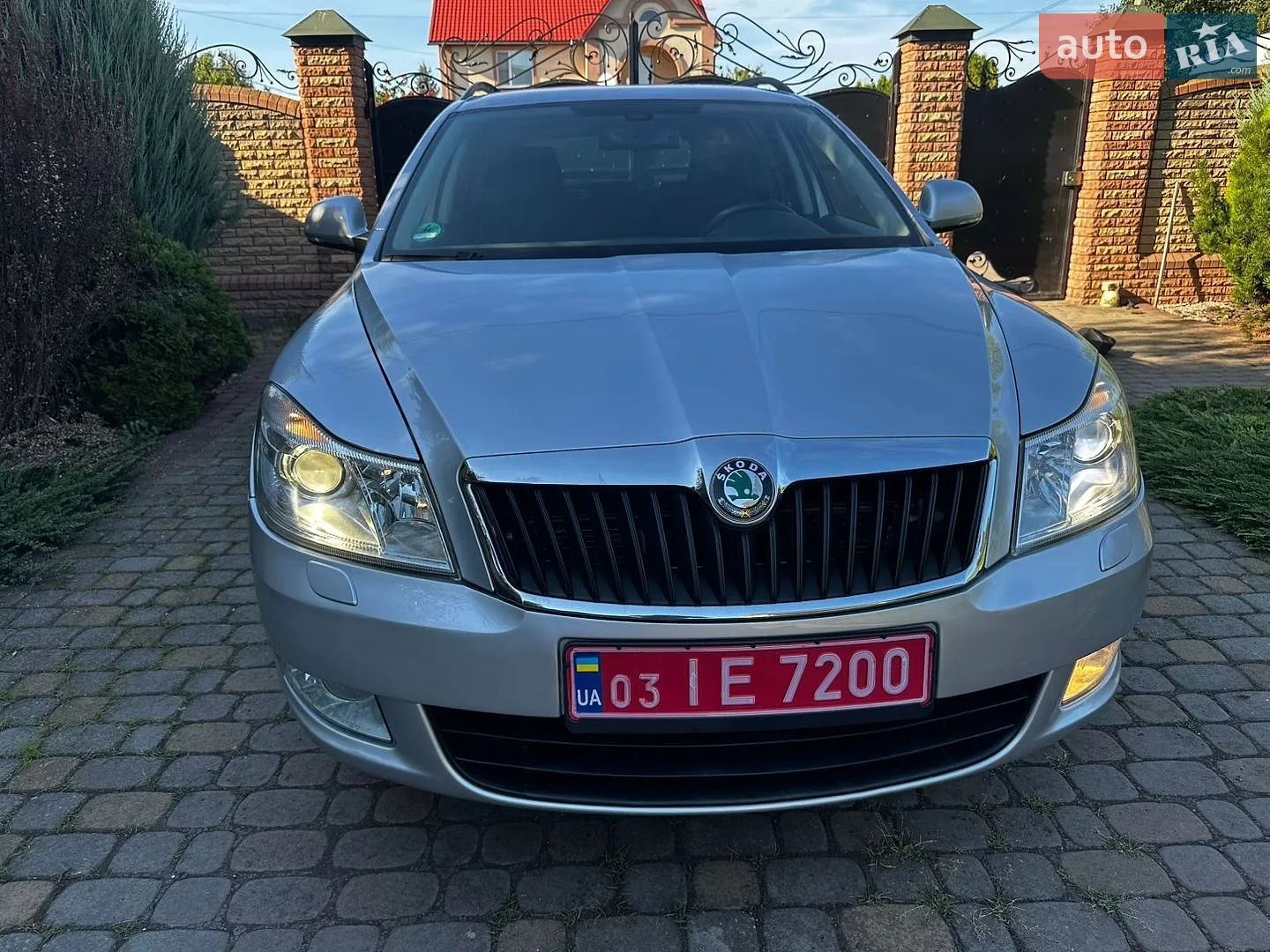 2011 Skoda Octavia - мініатюра 12