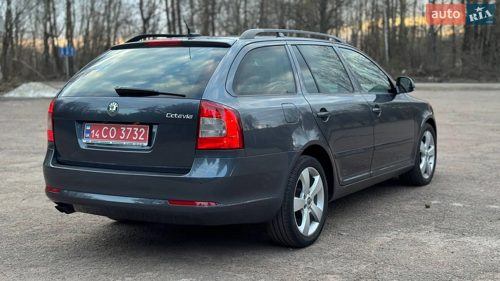 2010 Skoda Octavia - мініатюра 6