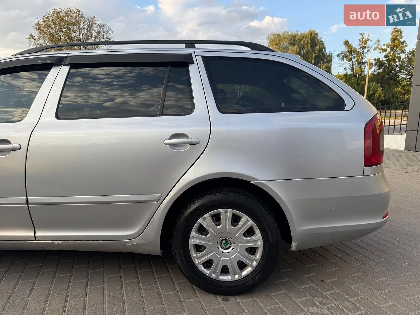 2011 Skoda Octavia - мініатюра 8