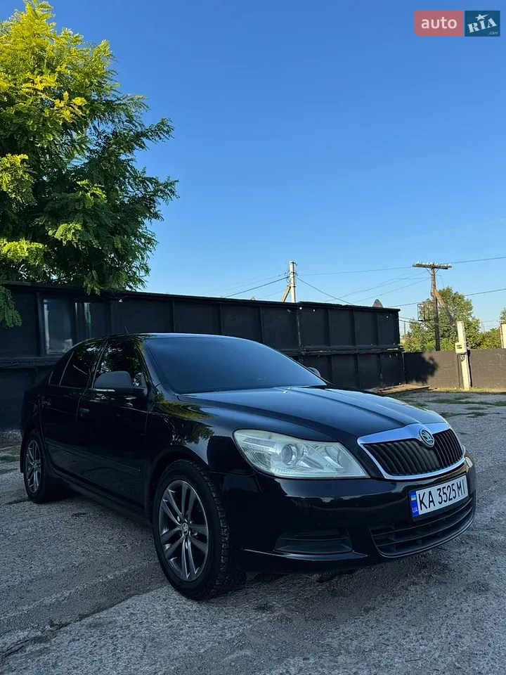2010 Skoda Octavia - мініатюра 59