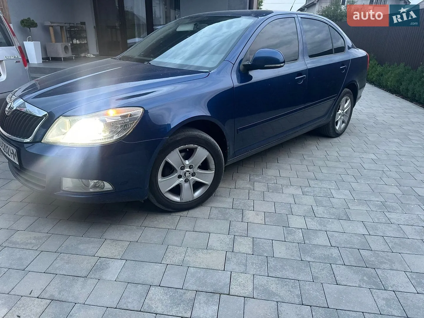 2010 Skoda Octavia - фото 1