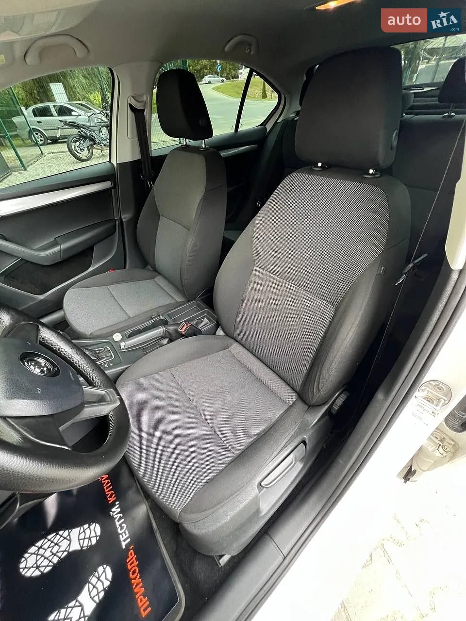 2016 Skoda Octavia - мініатюра 14