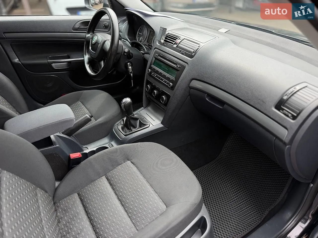 2014 SEAT Ibiza - мініатюра 14
