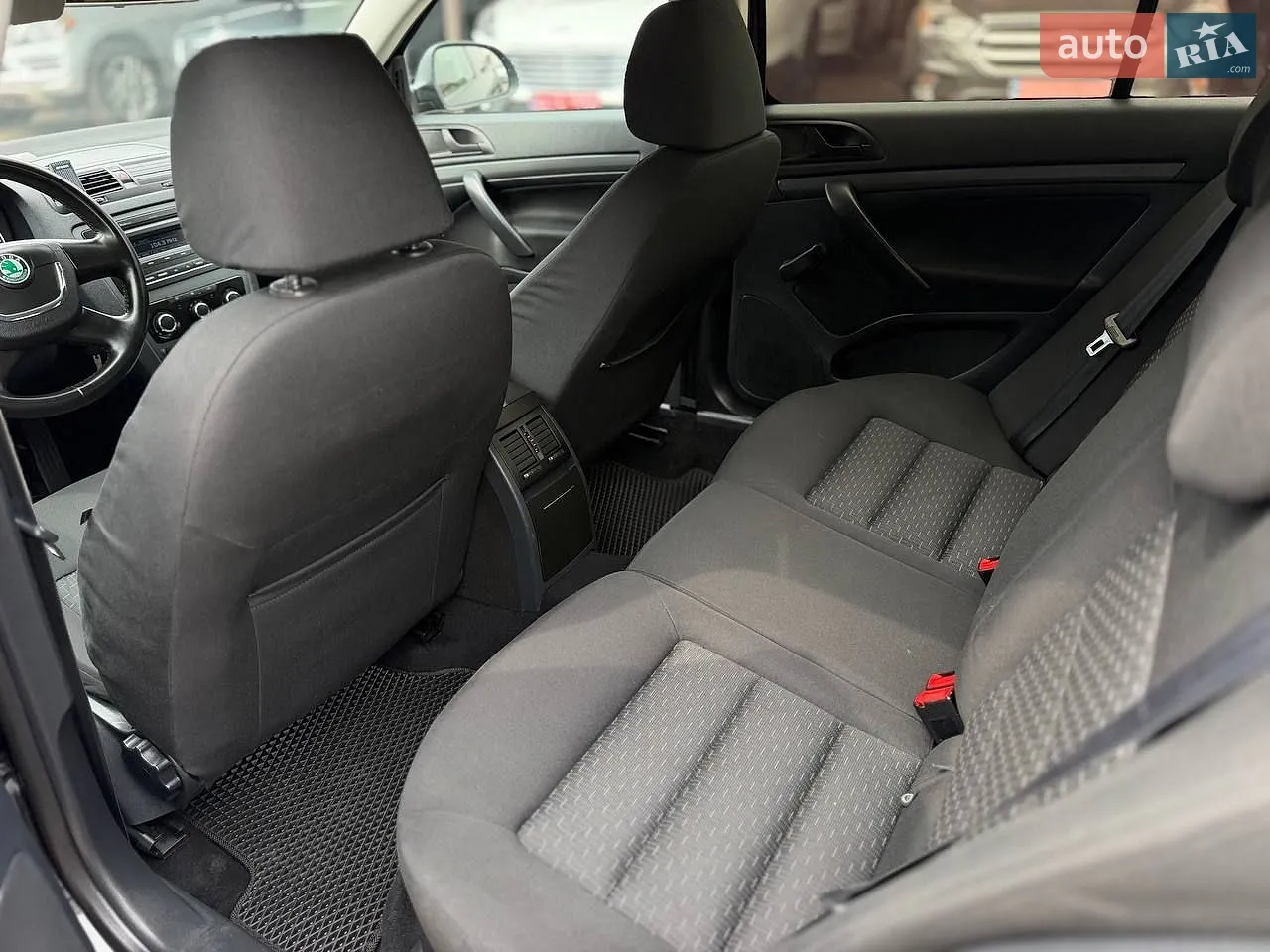 2014 SEAT Ibiza - мініатюра 13