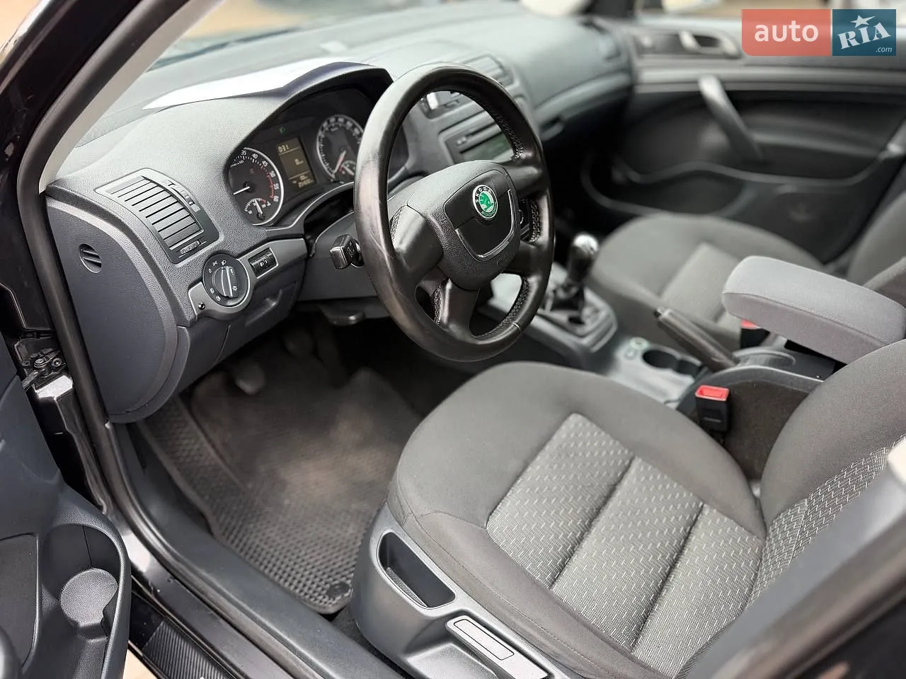 2014 SEAT Ibiza - мініатюра 11