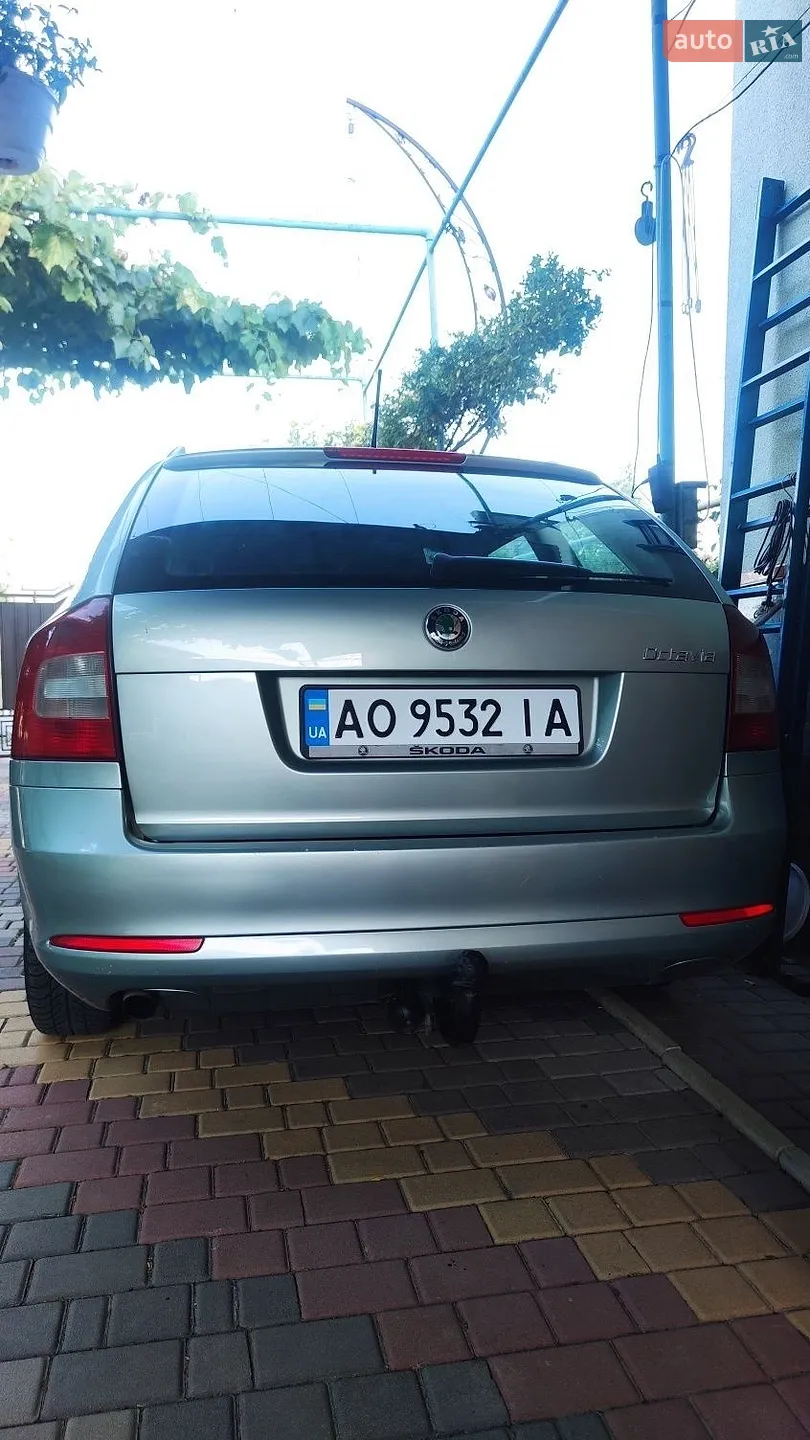2011 Skoda Octavia - мініатюра 3