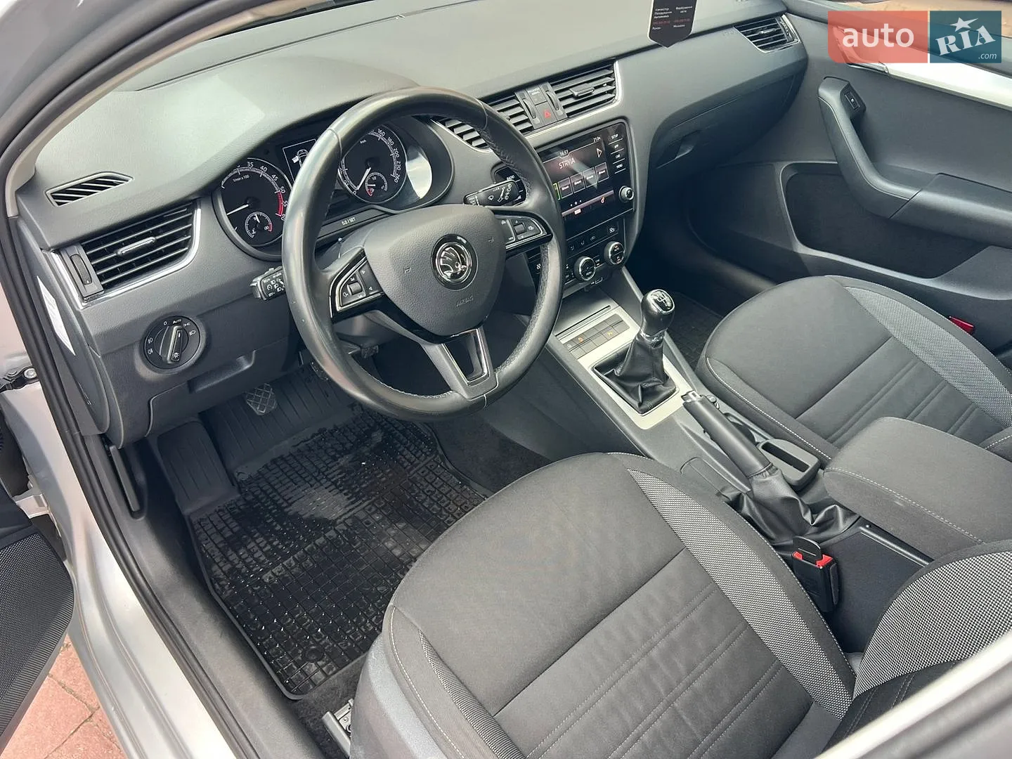 2019 Skoda Octavia - мініатюра 25