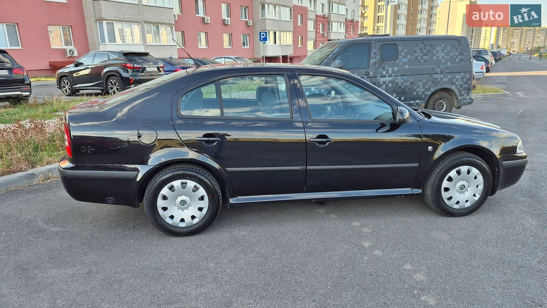 2010 Skoda Octavia - мініатюра 12