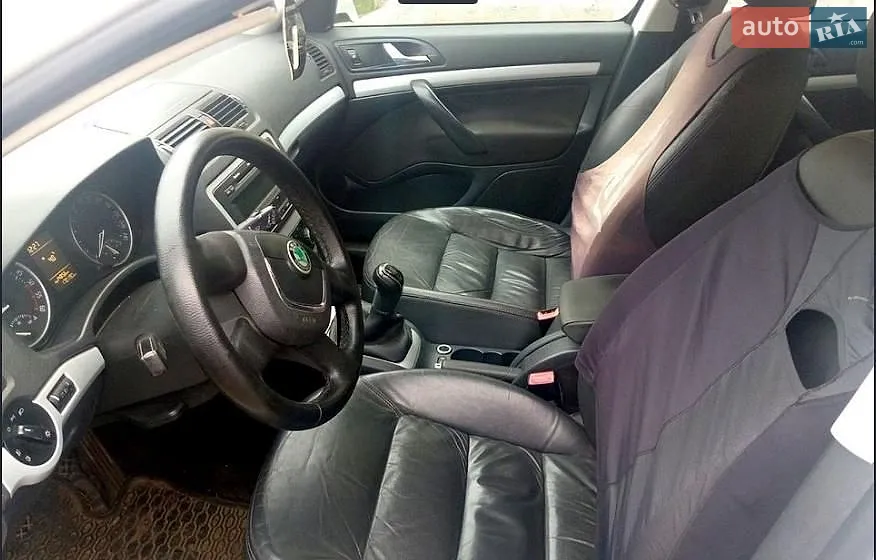 2011 Skoda Octavia - мініатюра 3