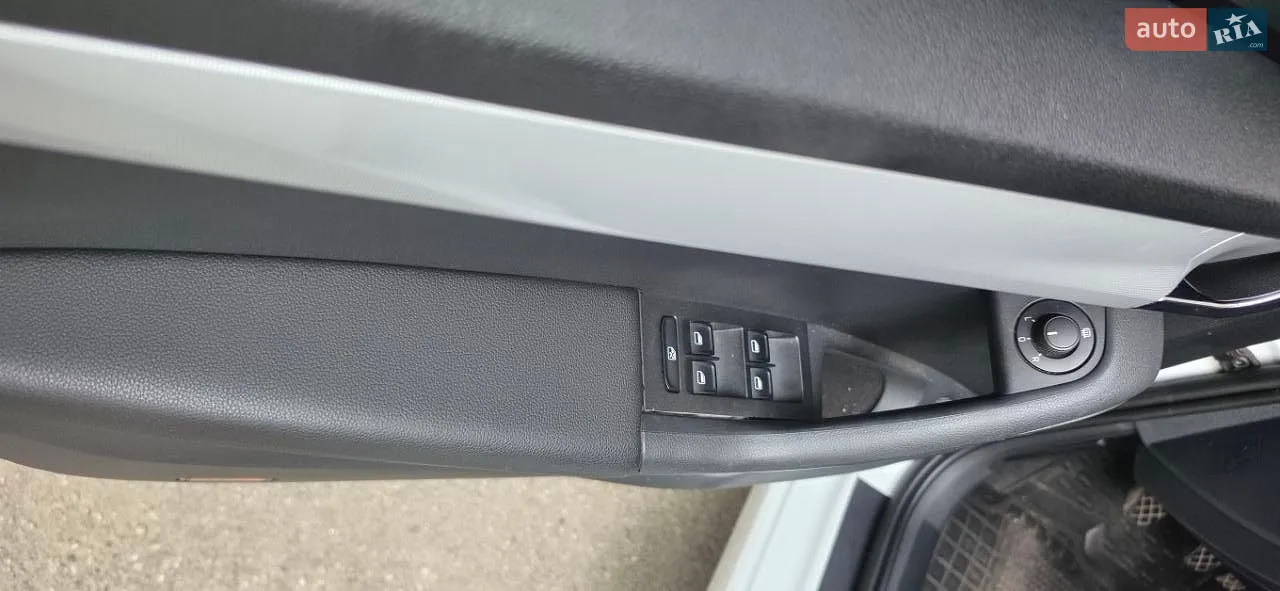2016 Skoda Octavia - мініатюра 11