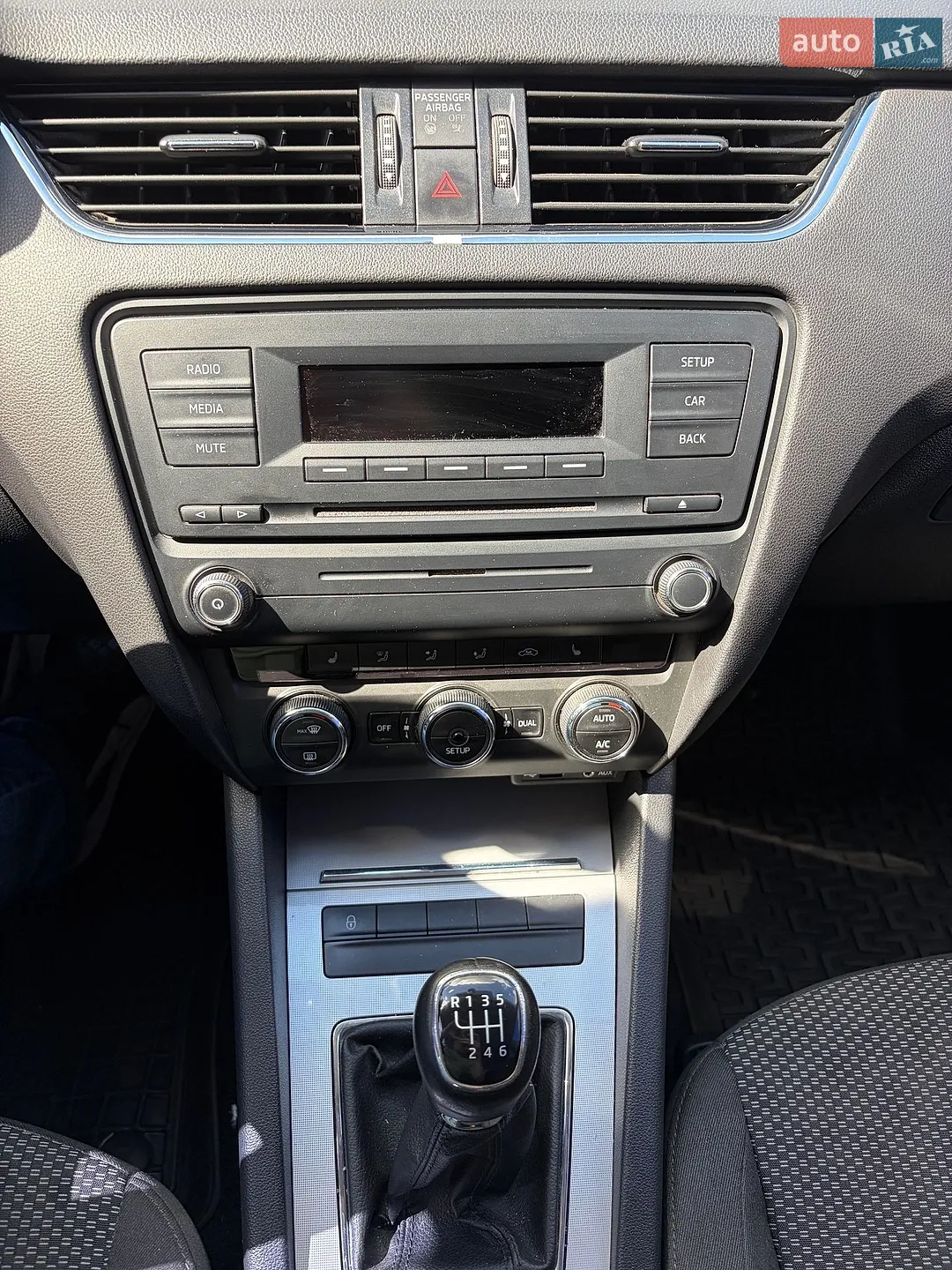 2014 Skoda Octavia - мініатюра 21