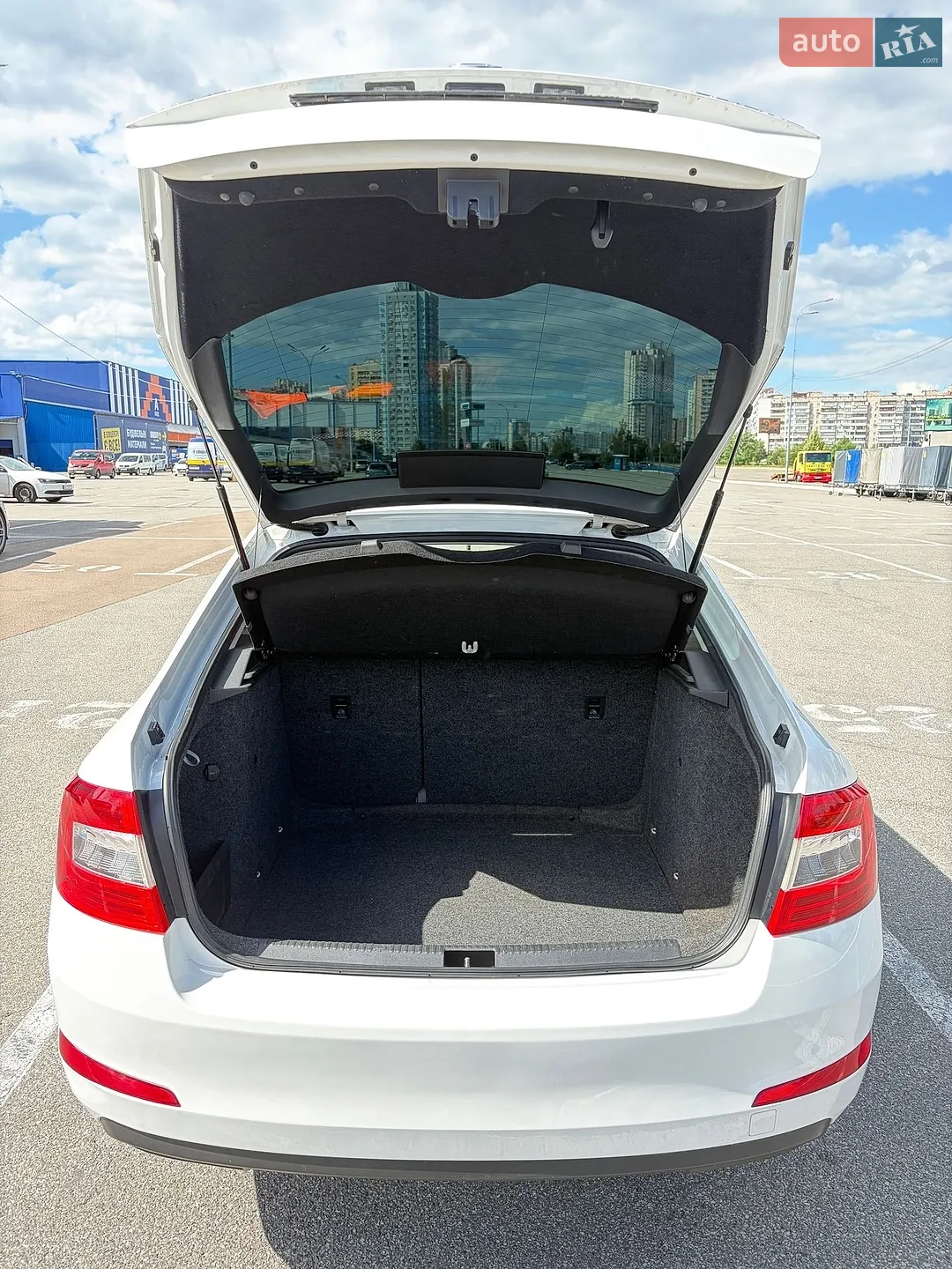 2014 Skoda Octavia - мініатюра 26