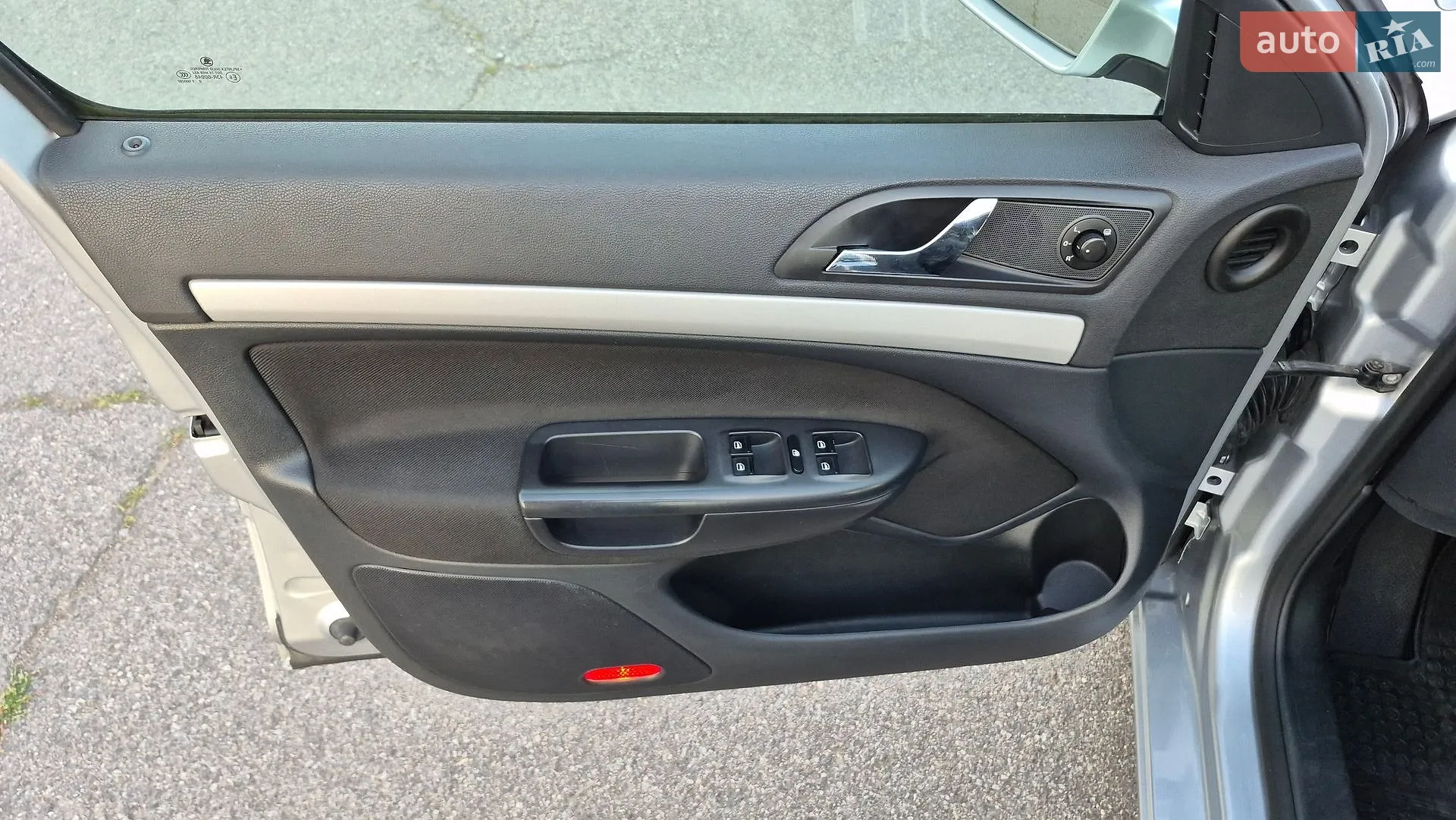 2012 Skoda Octavia - мініатюра 29