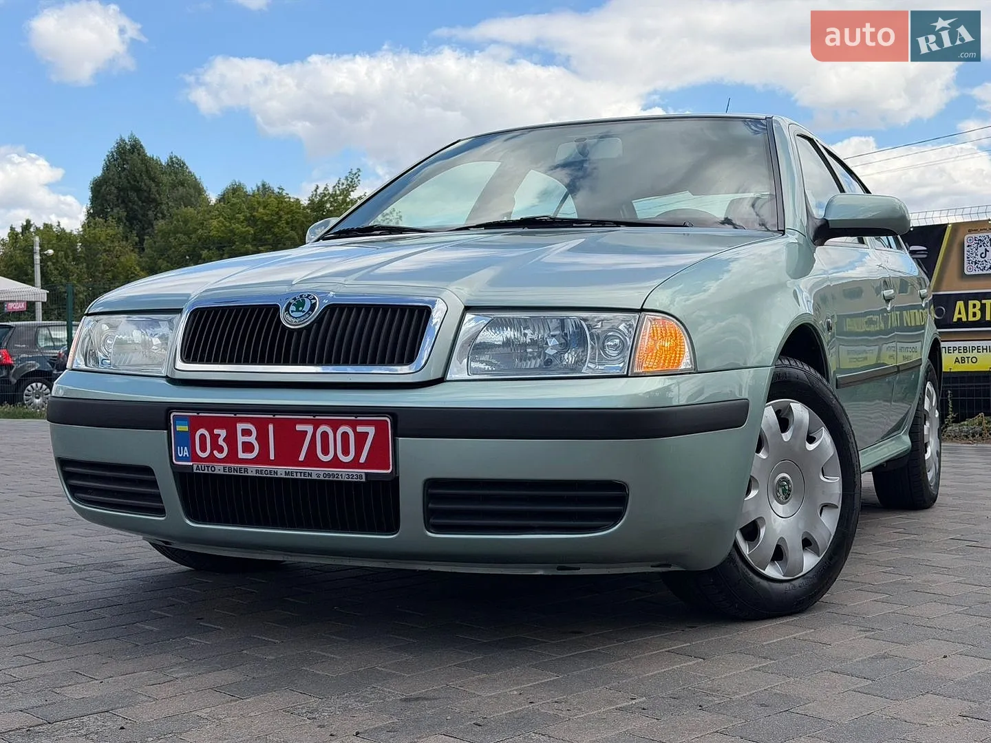 2010 Skoda Octavia - мініатюра 6