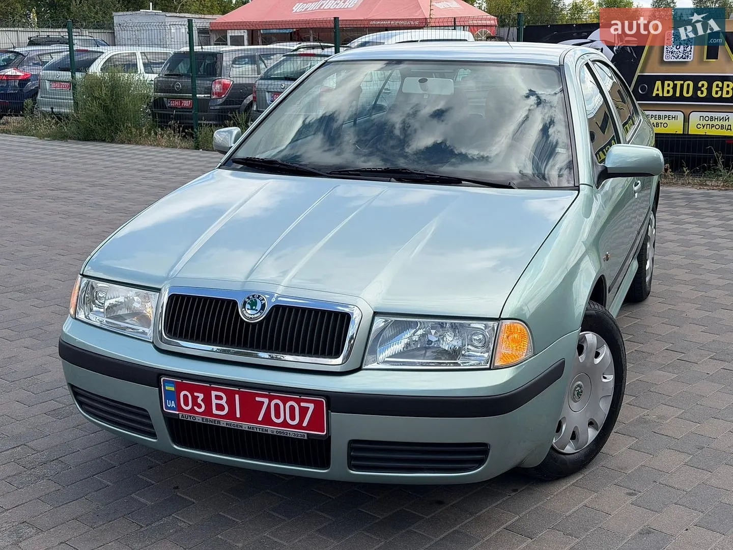 2010 Skoda Octavia - мініатюра 14
