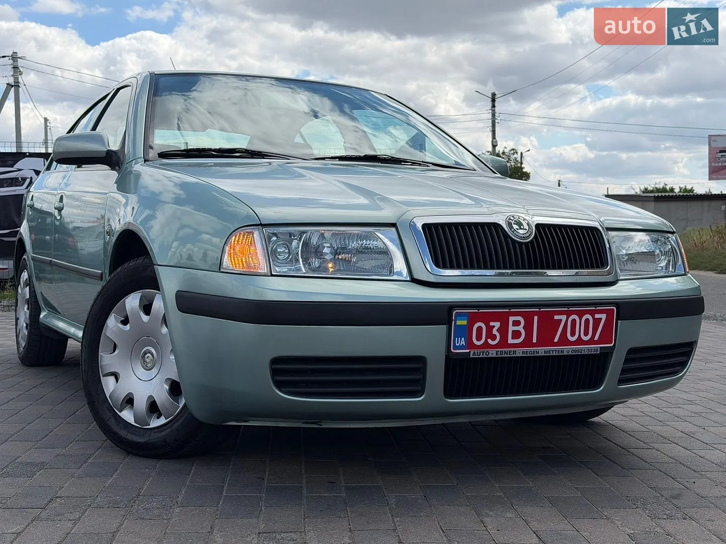 2010 Skoda Octavia - мініатюра 18