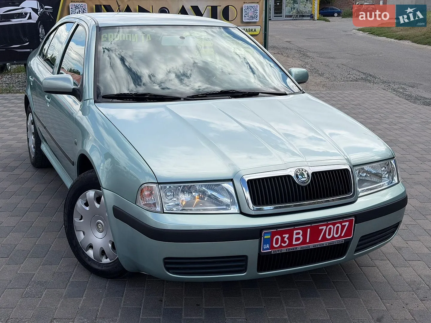 2010 Skoda Octavia - мініатюра 23